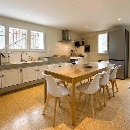 بيت للعطل Sarraude