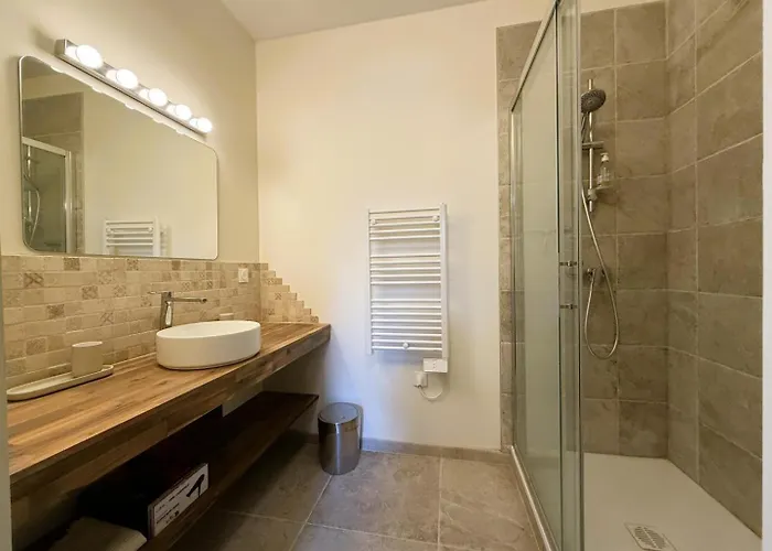 بيت للعطل Sarraude *